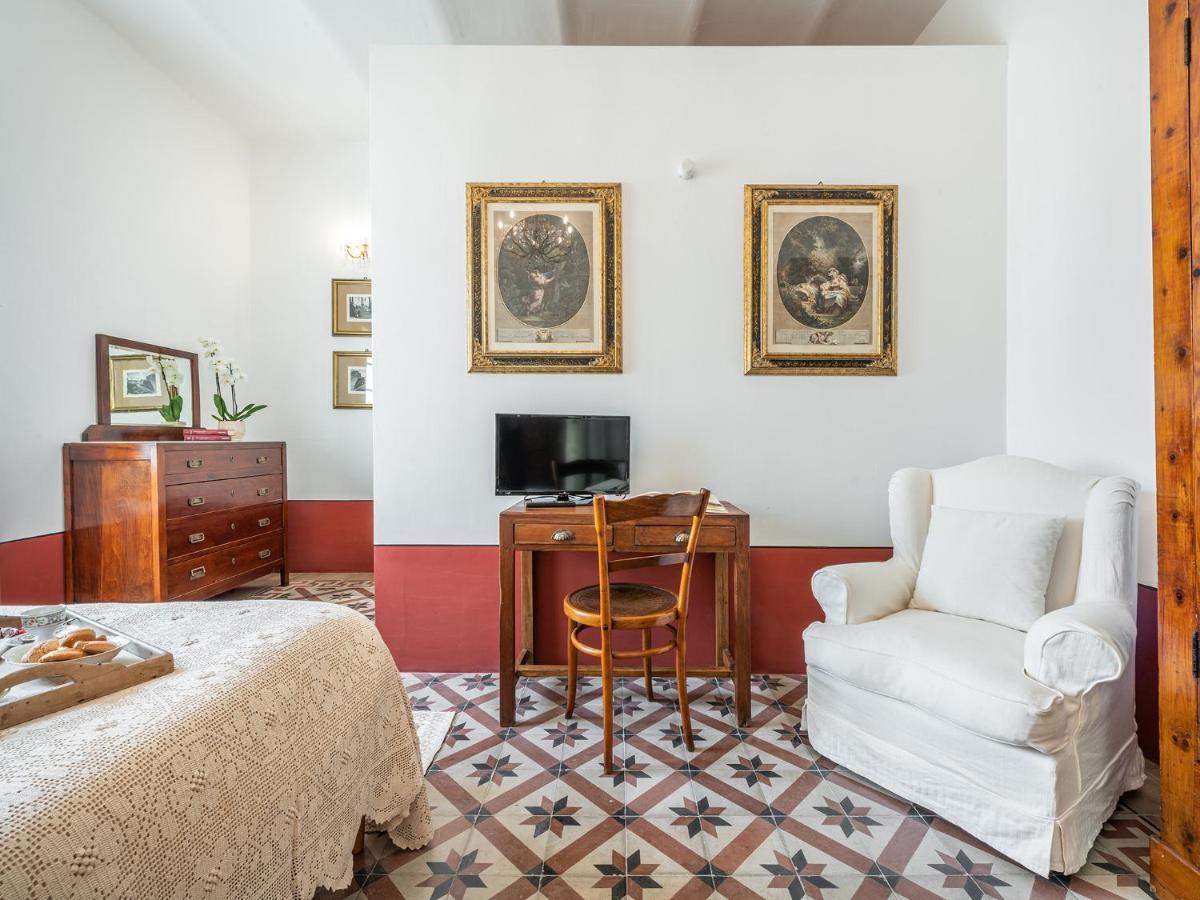 Palazzo Cherchi Dorgali Buitenkant foto